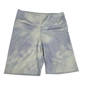 Nike Women's One Icon Clash Tie-Dye Bike Shorts in a Purple and White Colorwsy